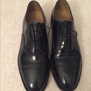 Johnston & Murphy Black Leather Shoes